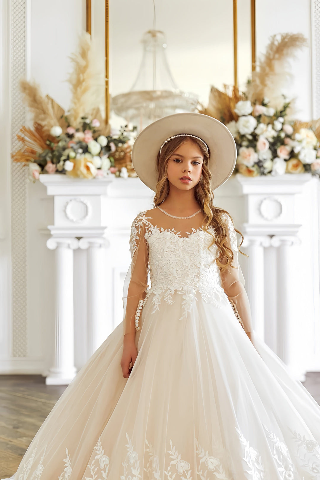 Sunnypetal Long Sleeves Floral Appliques Flower Girl Dress for Wedding Lace Ballgown Dress