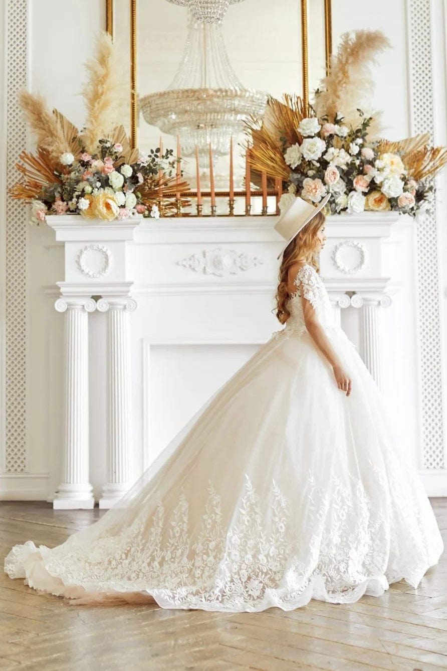 Sunnypetal Long Sleeves Floral Appliques Flower Girl Dress for Wedding Lace Ballgown Dress