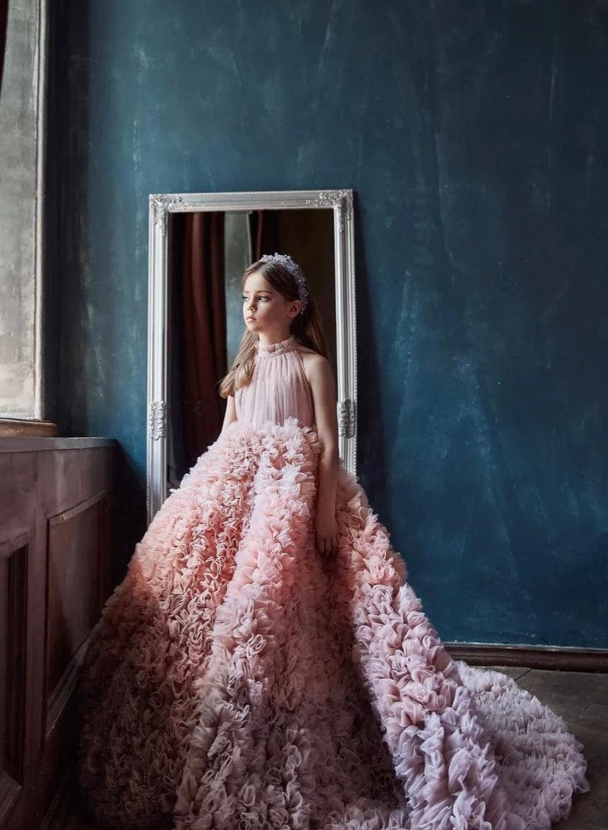 Sunnypetal Luxurious Sleeveless Puffy Tulle Flower Girl Dresses Prom Pageant Gowns