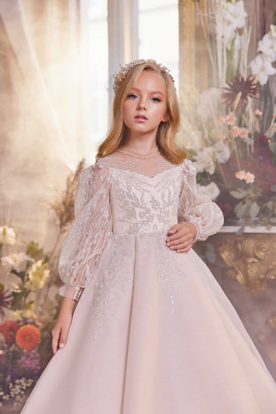 Sunnypetal Luxurious Sparkling Tulle Flower Girl Gown with Lace & Sequins