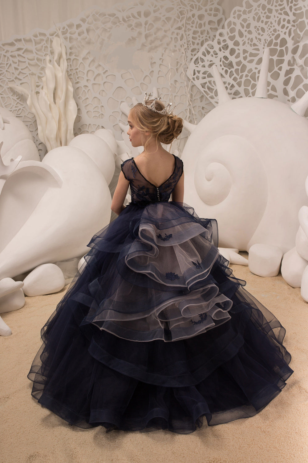 Sunnypetal Navy Appliques Bodice Long Tulle Flower Girl Dress with Beading Belt