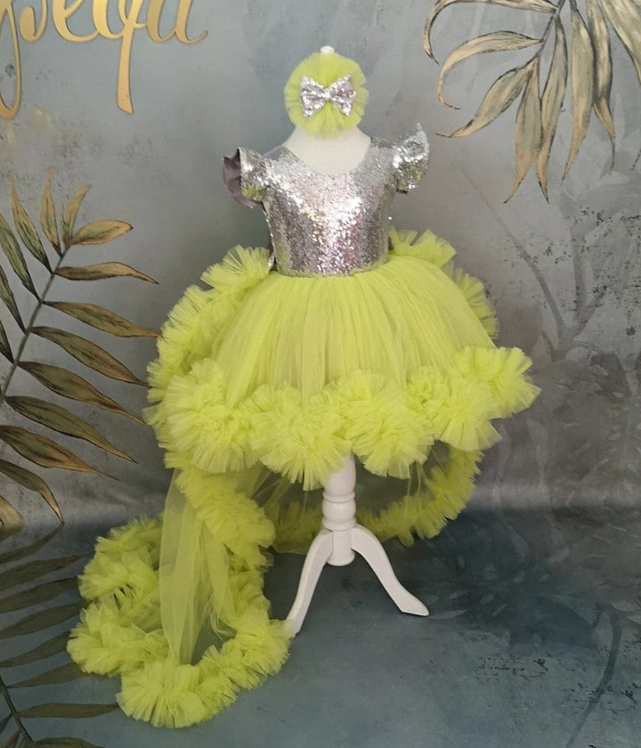 Sunnypetal Neon Green Tulle Baby Girl Tutu Pageant Dress with Detachable Train