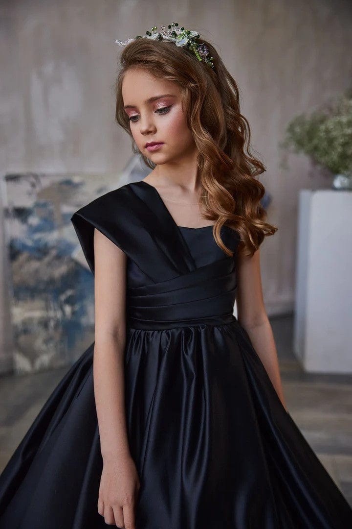 Sunnypetal One-Shoulder Pleated Sleeve Long Princess Satin Ball Gown for Girls