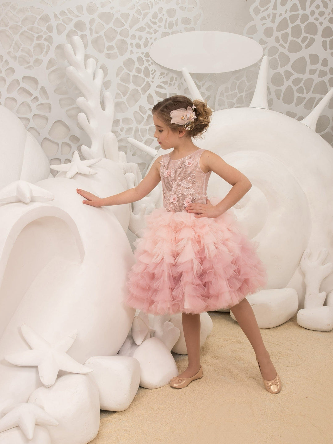 Sunnypetal Pink Full Tulle Ruffled Skirt for Kids Knee-Length Ball-Gown Flower Girl Dresses