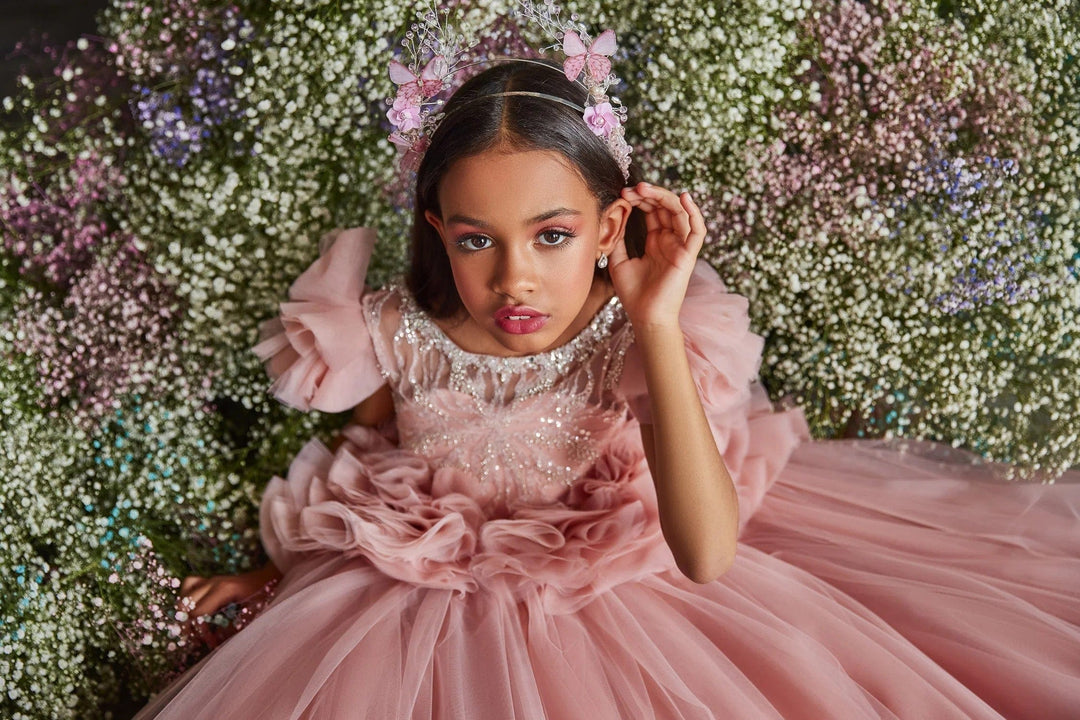 Sunnypetal Puff Sleeves Layered Tulle Flower Girl Pageant Gown with Elegant Train