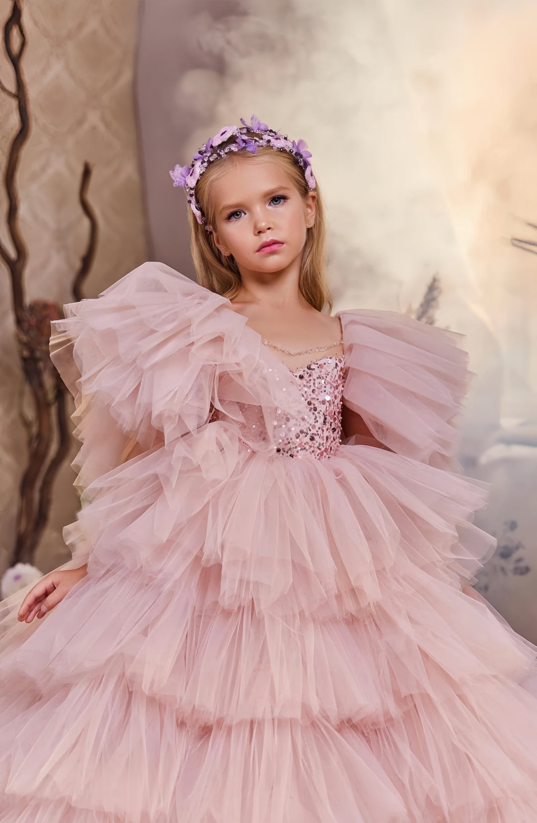 Sunnypetal Puff Sleeves Sweetheart Neckline Long Ruffled Tulle Flower Girl Dresses Ball Gown