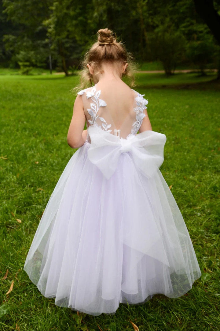 Sunnypetal Puffy Tulle Flower Girl Dress Lace Sleeveless Wedding Birthday Party Dresses