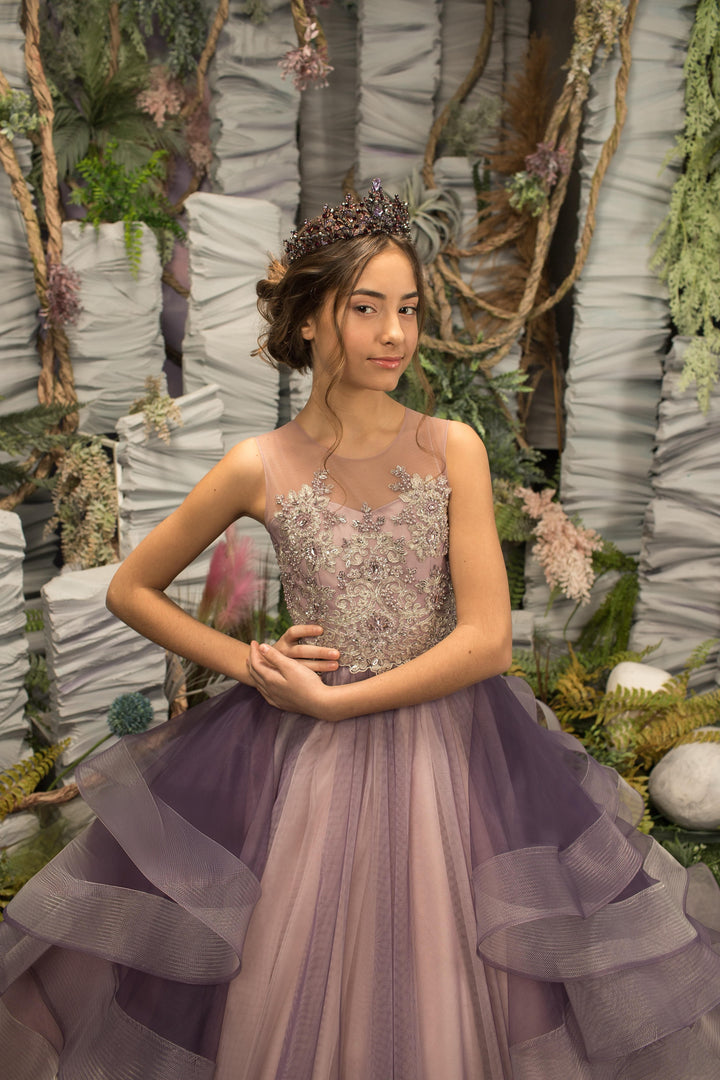 Sunnypetal Purple Sleeveless Appliques Ruffles Puffy Tulle Flower Girl Dress with Cathedral Train