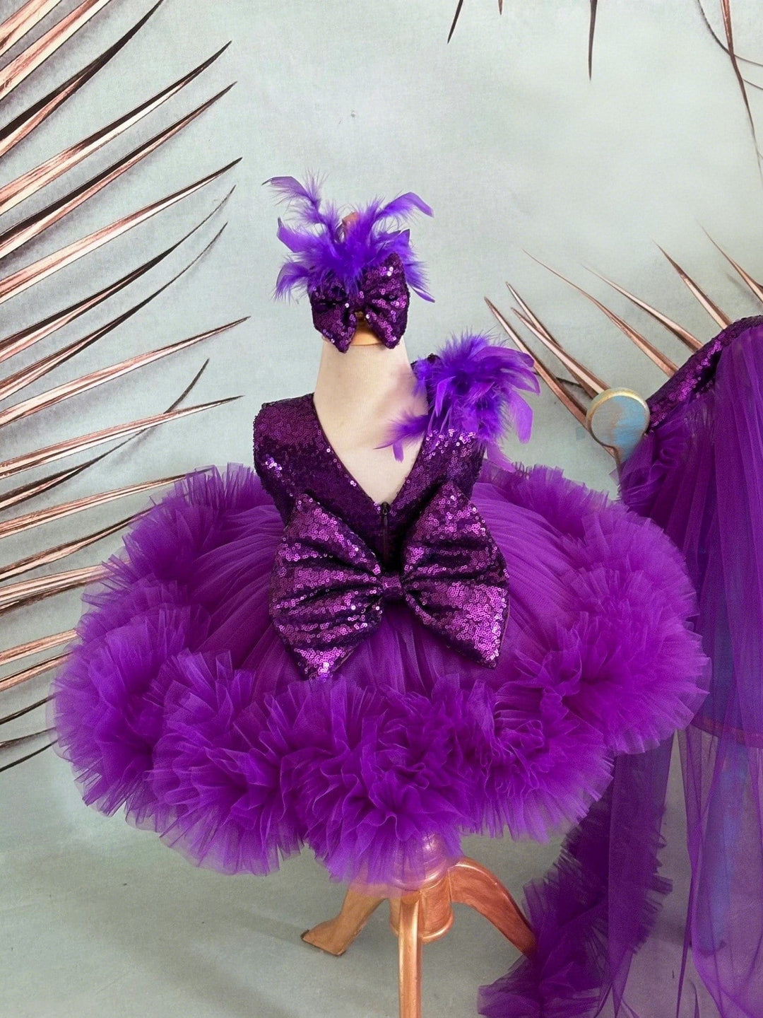 Sunnypetal Purple Sleeveless V Back Baby Girl Birthday Dress with Detachable Train