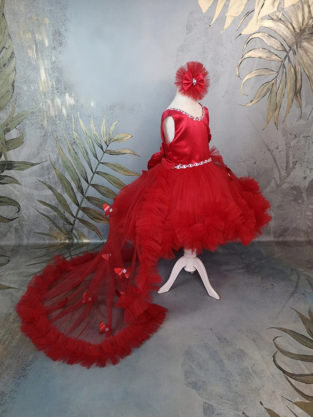 Sunnypetal Red Satin Sleeveless Butterfly Tulle Flower Girl Dresses with Rhinestones&Bow