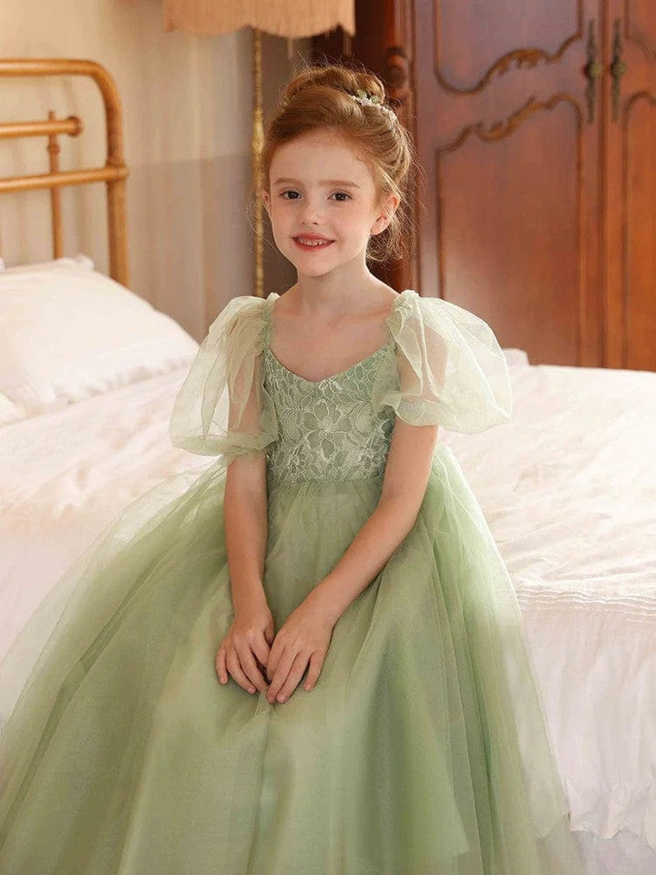 Sunnypetal Sage Green A-Line/Princess V-Neck Puff Sleeves Tulle Flower Girl Dresses