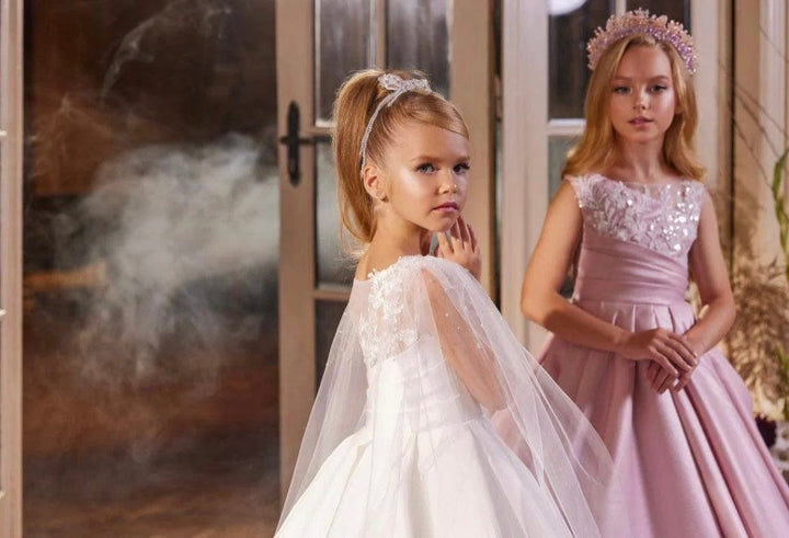 Sunnypetal Shiny Satin Lace Bodice Ball Gown Flower Girl Dresses for Wedding