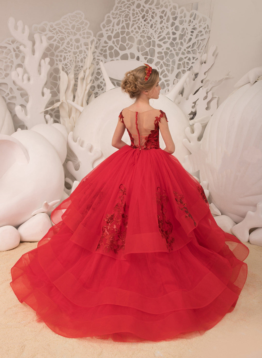 Sunnypetal Stunning Red Prom Pageant Ball-Gown Lace Appliques Sequins Long Tulle Flower Girl Dresses