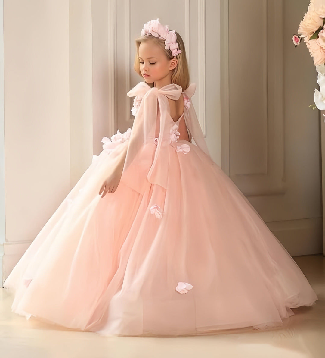 Sunnypetal Sweet Pink V-Neck Floral Tulle Flower Girl Dresses Wedding Communion Gown