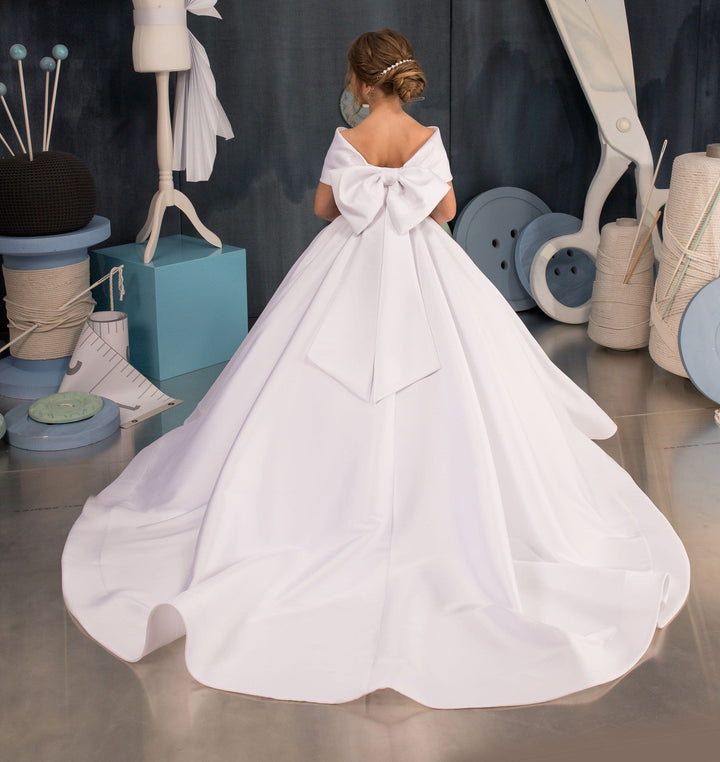 Sunnypetal White Off Shoulder Satin Ball Gown Bow Princess Flower Girl Dress