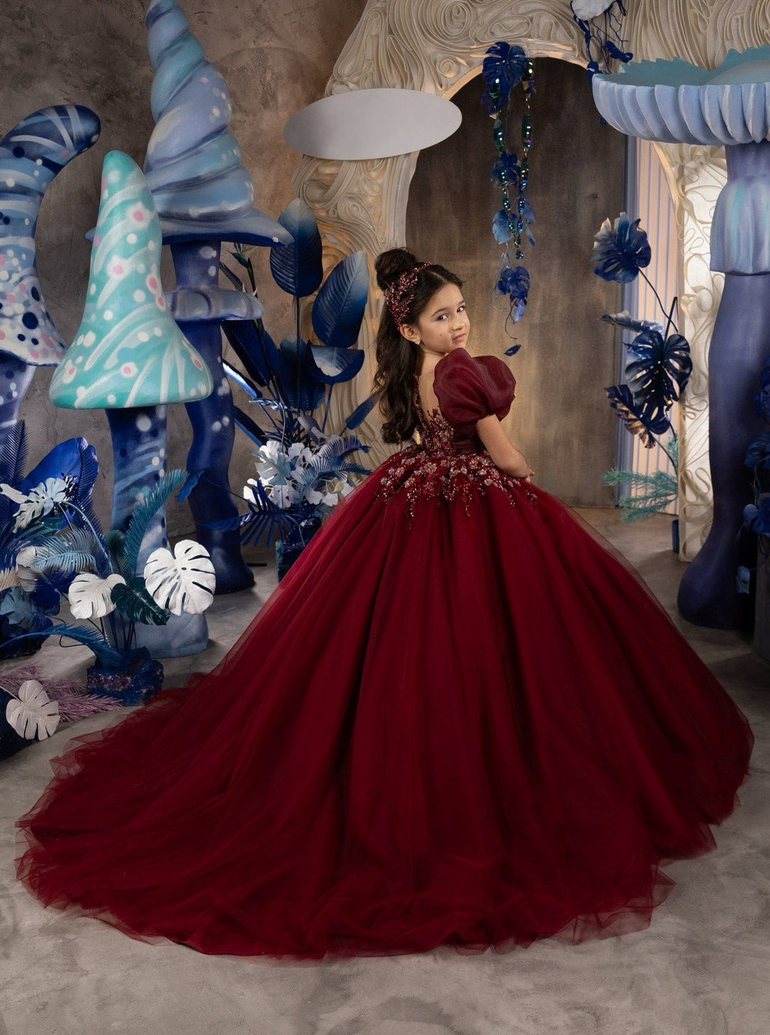 Sunnypetal Wine Red Puff Sleeves Long Tulle Ball Gown Flower Girl Dresses with Satin Bow