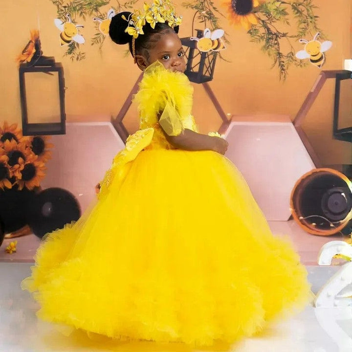 Sunnypetal Yellow Lace 3D Butterflys Sequins Flower Girl Dress Pageant Party Gown with Bow