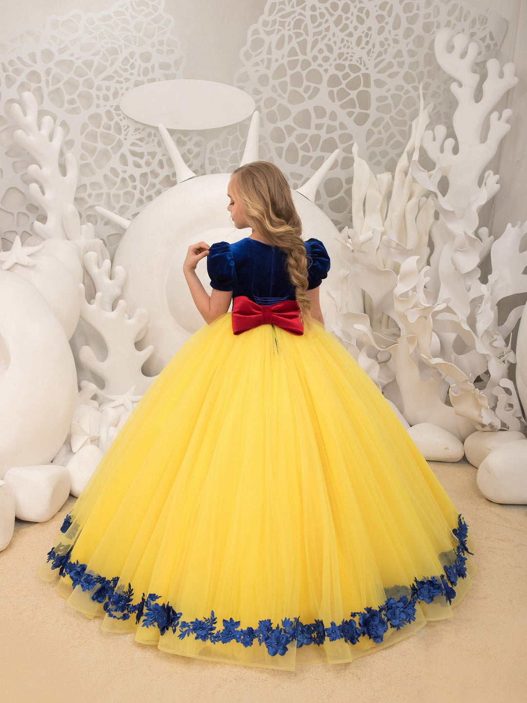 Sunnypetal Yellow Tulle Dress Dark Blue Puff Sleeves Velvet Bodice Flower Girl Dresses
