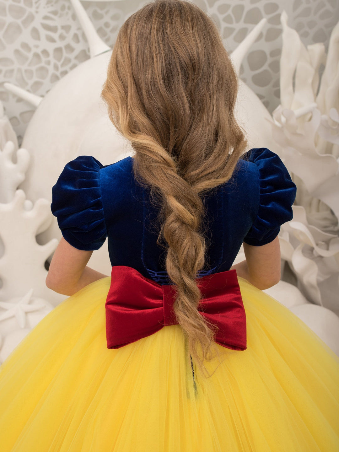 Sunnypetal Yellow Tulle Dress Dark Blue Puff Sleeves Velvet Bodice Flower Girl Dresses