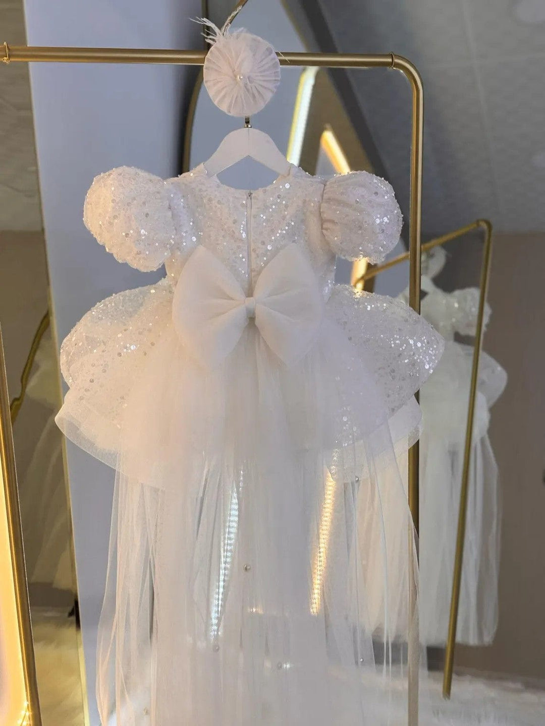 3m / White Sunnypetal White Puff Sleeves V-Neck Sequin Bow Flower Girl Dresses with Tulle Train