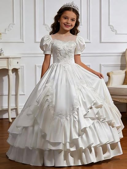 Sunnypetal Satin Sweetheart Neck Puffy Sleeve Lace Applique Princess Flower Girl Dress