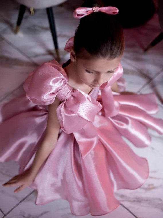 Sunnypetal Elegant Rose Gold Satin Tulle Princess Flower Girl Dress with Shoulder Bow
