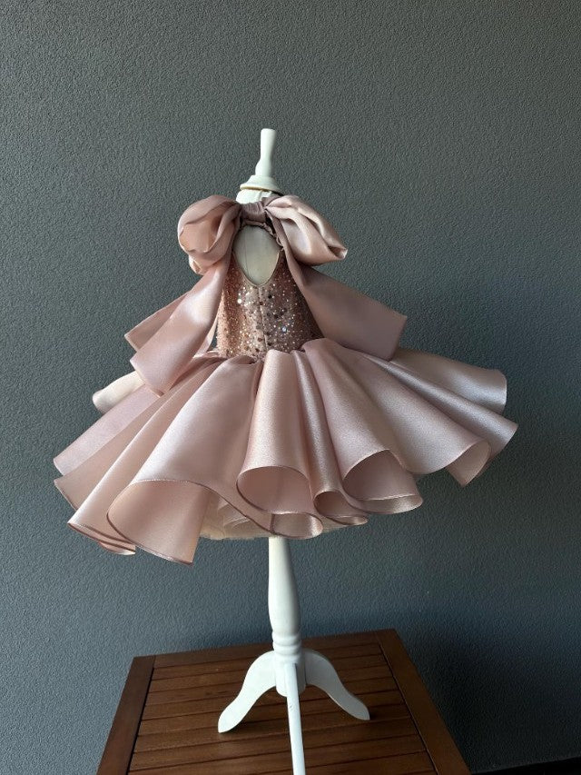 Sunnypetal Elegant Rose Gold Satin Tulle Princess Flower Girl Dress with Shoulder Bow
