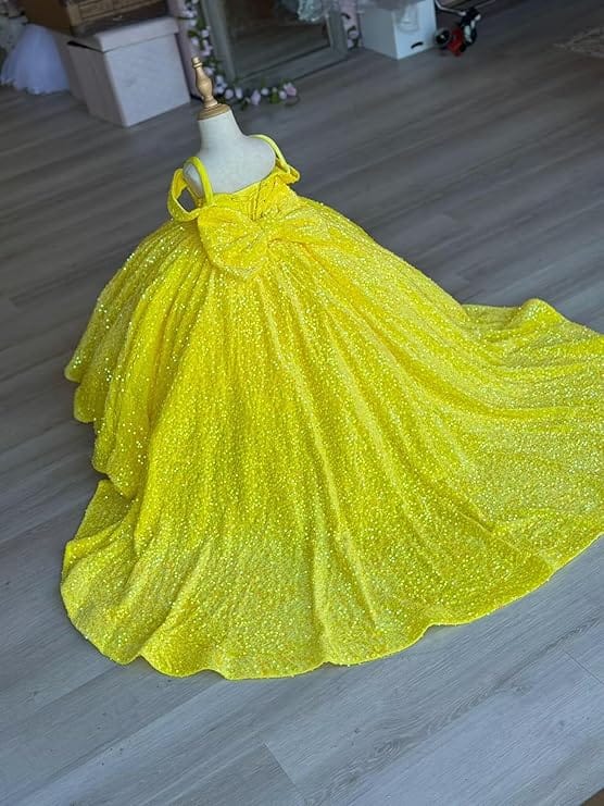 Sparkly Off-Shoulder Sequin Flower Girl Pageant Dress Princess Ball Gown with Bow