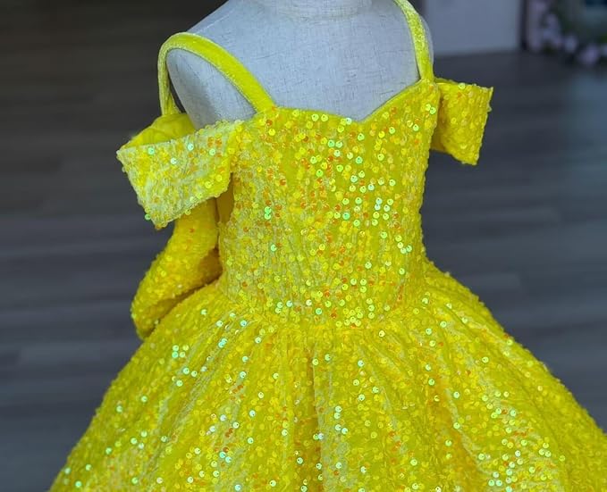 Sparkly Off-Shoulder Sequin Flower Girl Pageant Dress Princess Ball Gown with Bow