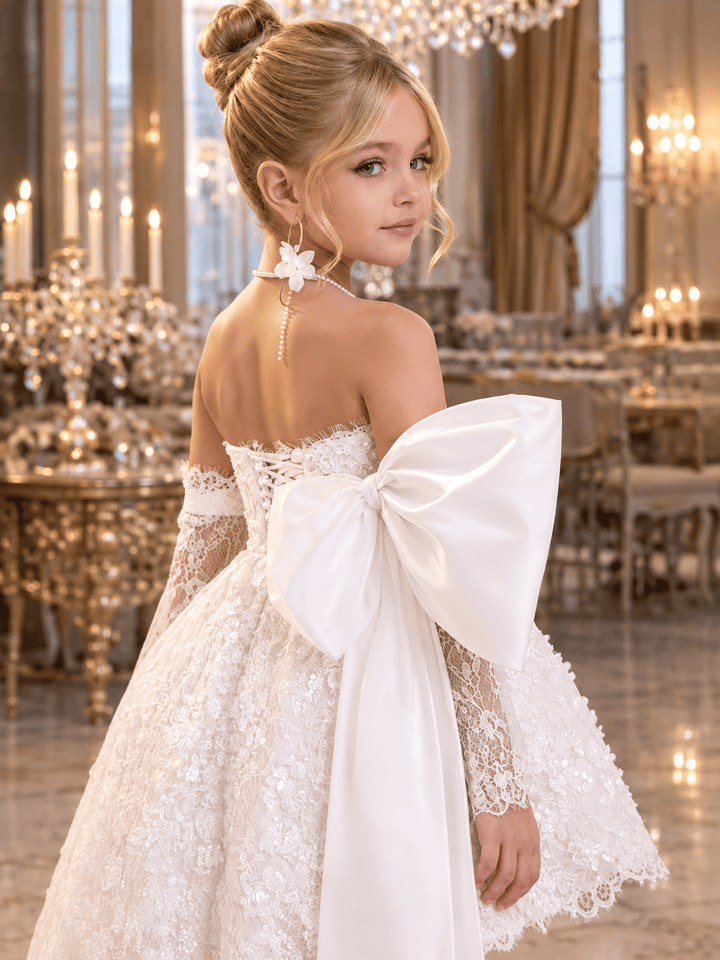 Sunnypetal Dreamy Light Blue Lace Flower Girl Dress with Oversized Bows for Special Occasions