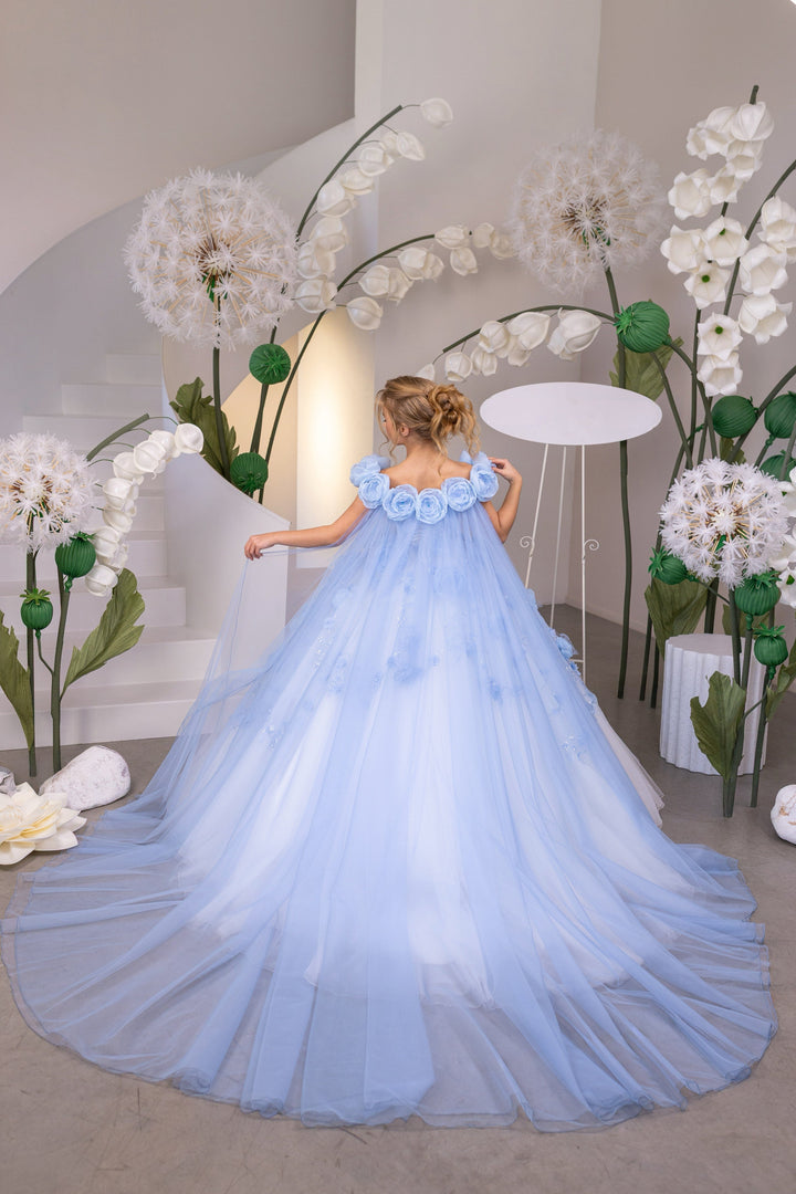 Sunnypetal Dreamy Sweetheart 3D Floral Tulle Princess Flower Girl Gown with Detachable Cape