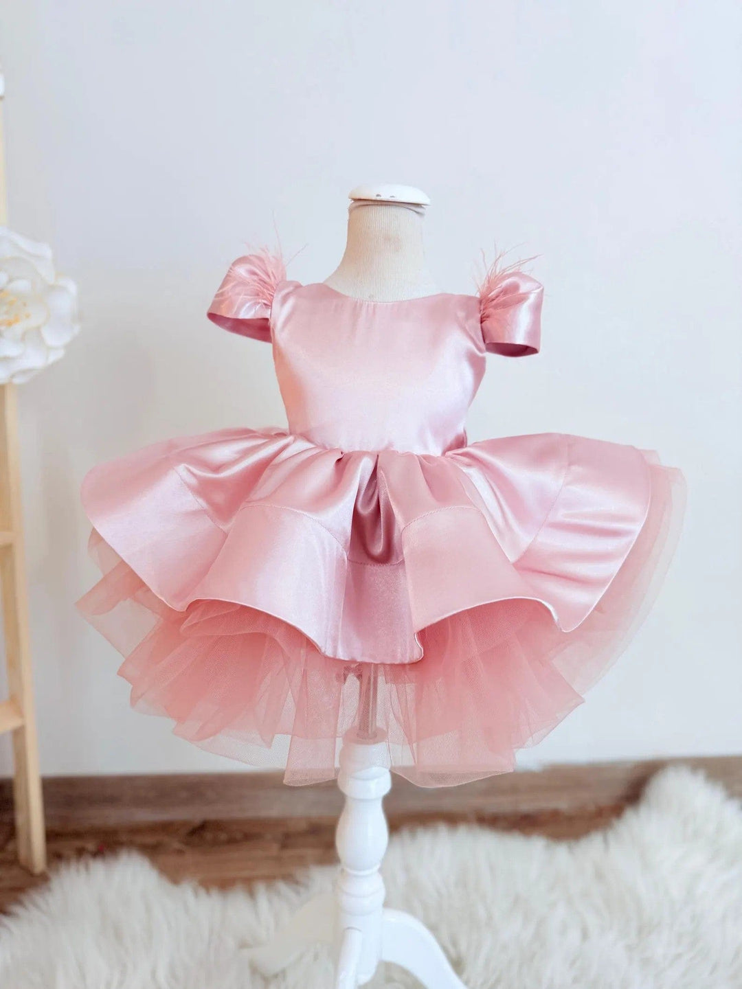 Sunnypetal Dusty Rose Tulle Princess Flower Girl Dress with Satin Bow