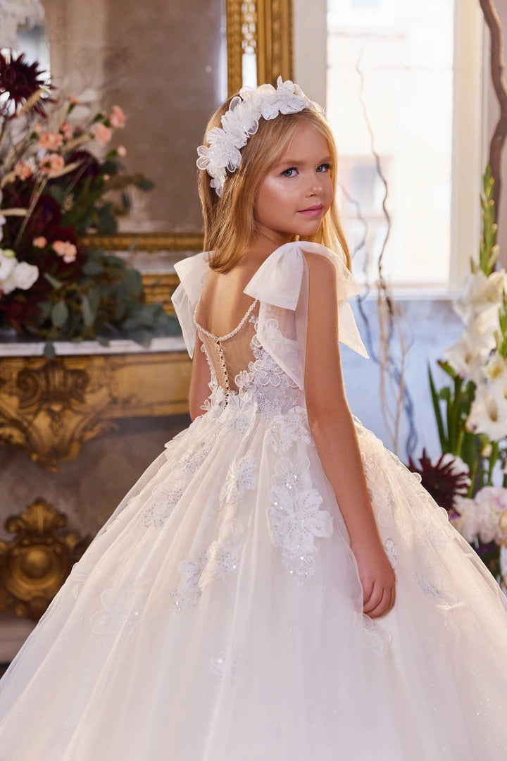 Sunnypetal Elegance White Off-Shoulder Bows Lace Communion Flower Girl Princess Gown