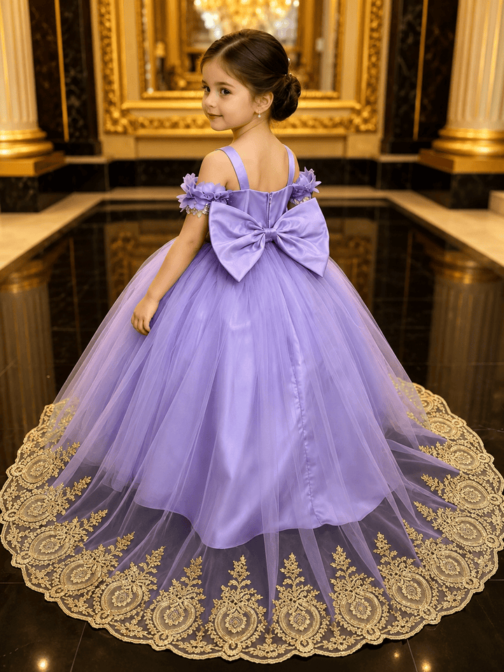 Sunnypetal Elegant Lavender Tulle Flower Girl Dress with Floral Appliques &amp; Gold Lace Trim