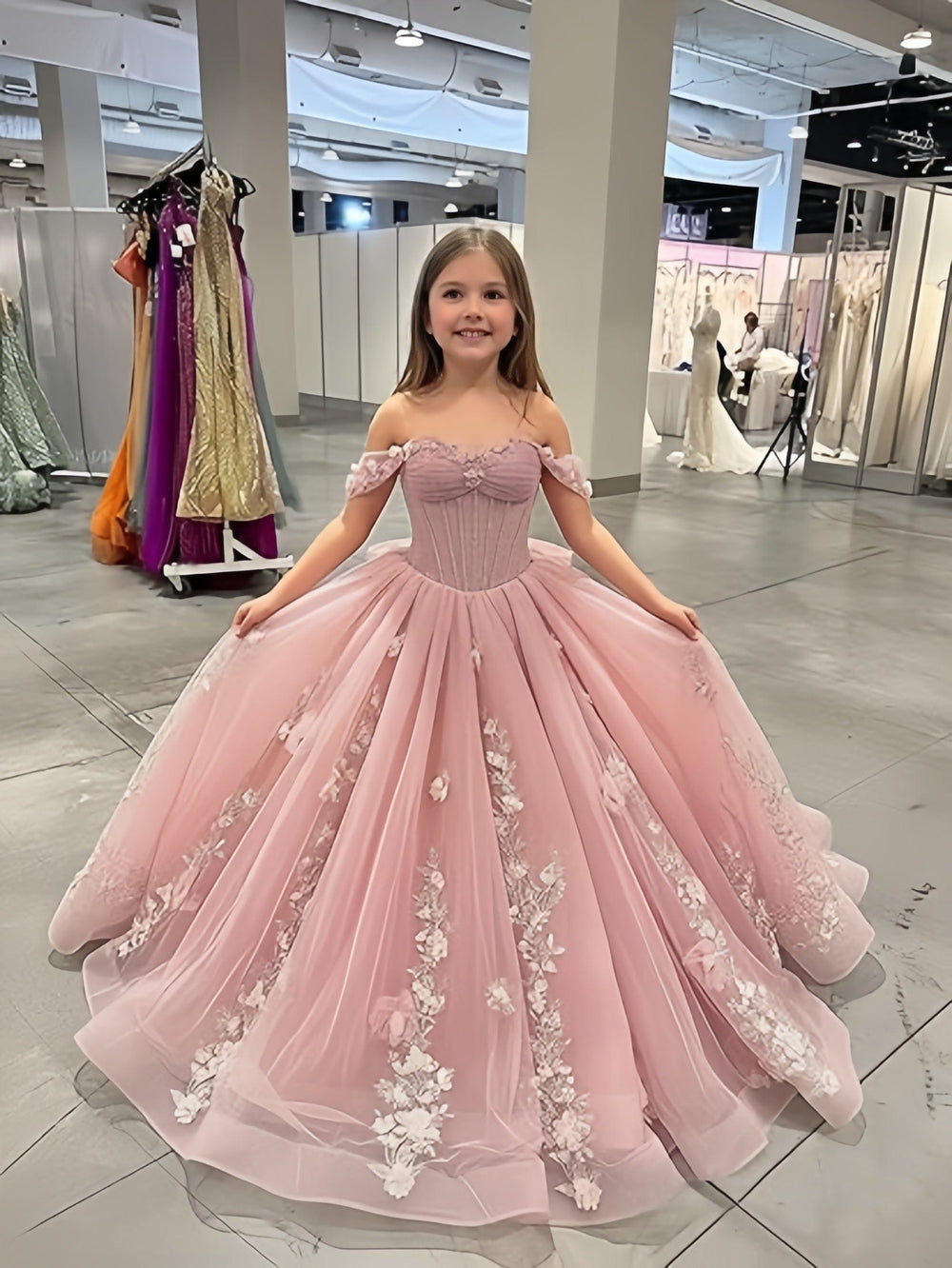 Sunnypetal Elegant Off-Shoulder Lace Appliqués Girls Pageant Ball Gown with Bow & Train