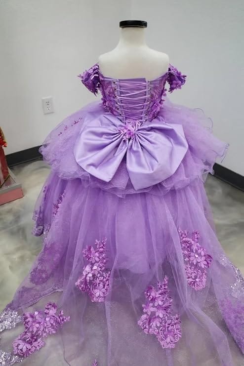 Sunnypetal Elegant Off-Shoulder Tulle Ball Gown Flower Girl Dress with 3D Floral Appliqués