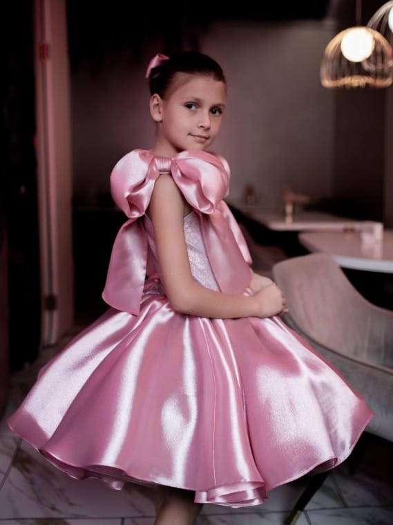 Sunnypetal Elegant Rose Gold Satin Tulle Princess Flower Girl Dress with Shoulder Bow