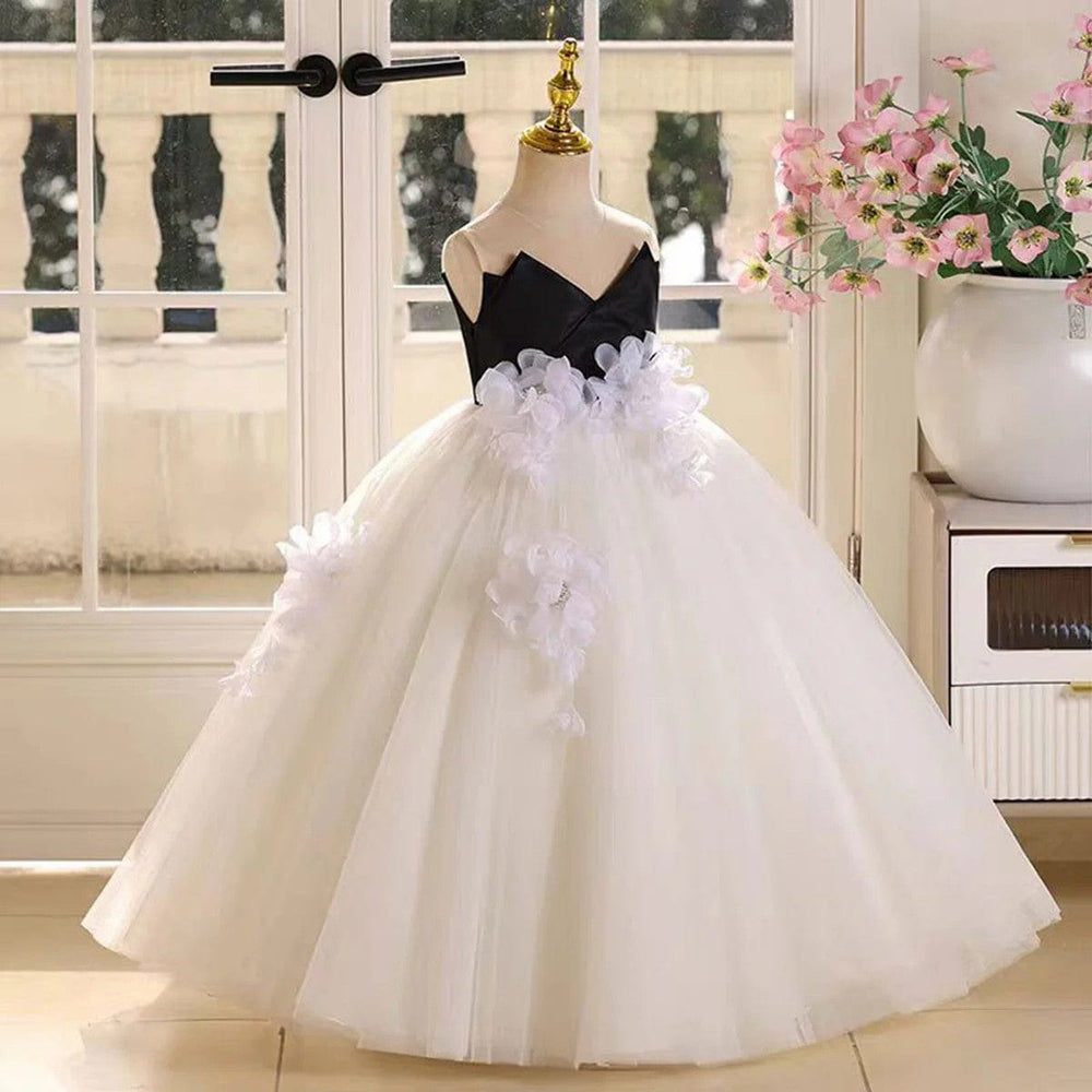 Sunnypetal Enchanted Bloom – Black & White Tulle Flower Girl Gown
