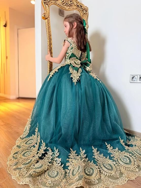 Sunnypetal Exquisite Gold Appliqué Off-Shoulder Princess Flower Girl Dress with Bow
