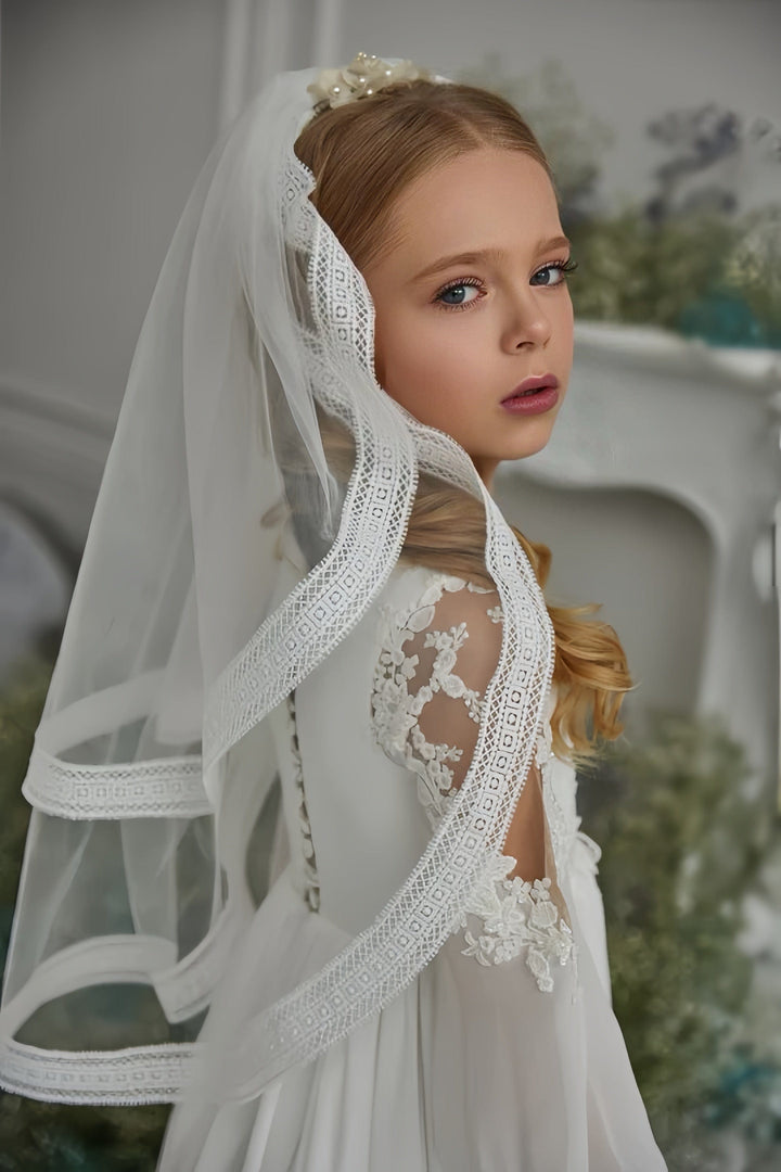Sunnypetal Flower Girl Dresses Chiffon Lace Ruffles A-Line First Communion Dress