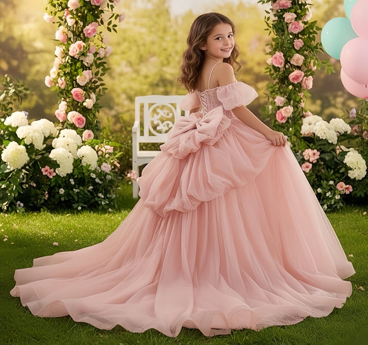 Sunnypetal Girls Spaghetti Strap Glitter Tulle Ball Gown with Lace Appliqués &amp; Bow