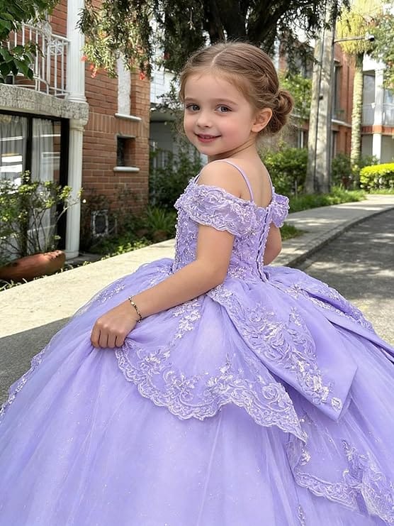 Sunnypetal Glitter Layered Tulle Ball Gown Flower Girl Dress with Lace Appliqué and Bow
