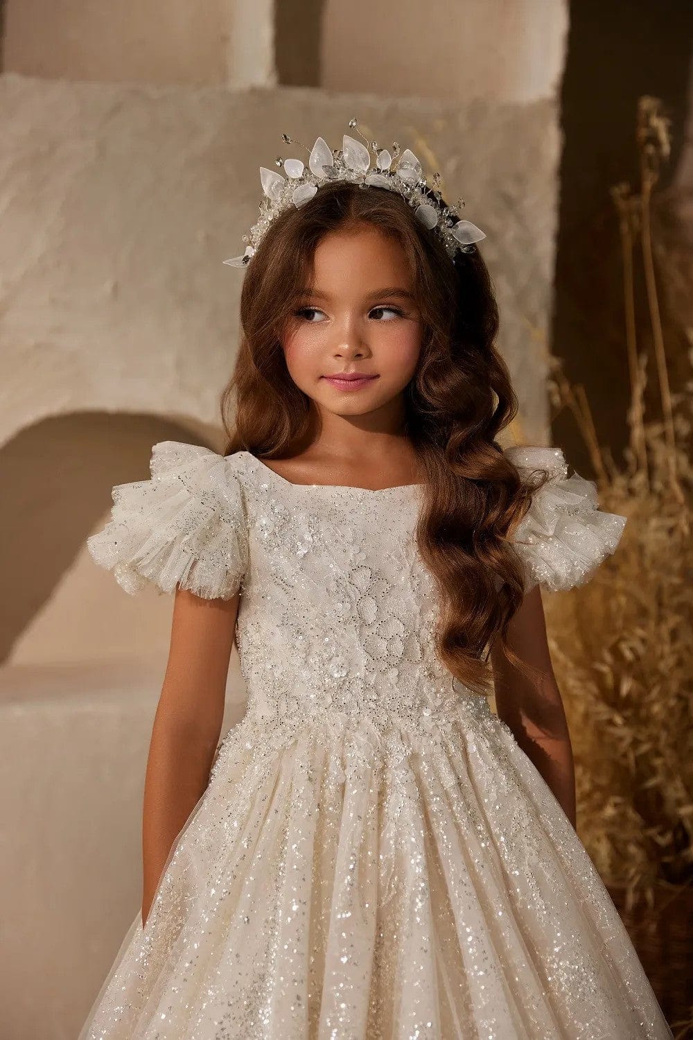 Sunnypetal Gorgeous Flower Girl Dresses Ivory Embellished Tulle Sparkl sunnypetal Sunnypetal Gorgeous Flower Girl Dresses Ivory Embellished Tulle Sparkl sunnypetal
