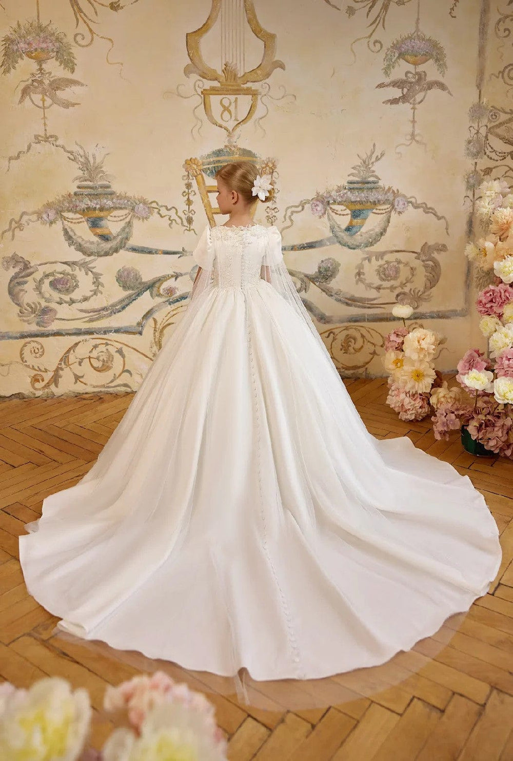 Sunnypetal Ivory Embroidered Satin Ball Gown with Regal Tulle Shoulder Capes