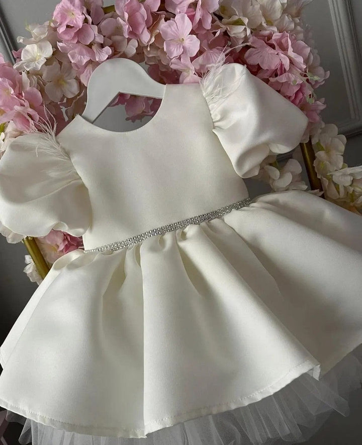 Sunnypetal Ivory Satin Knee-Length Flower Girl Dresses for Wedding