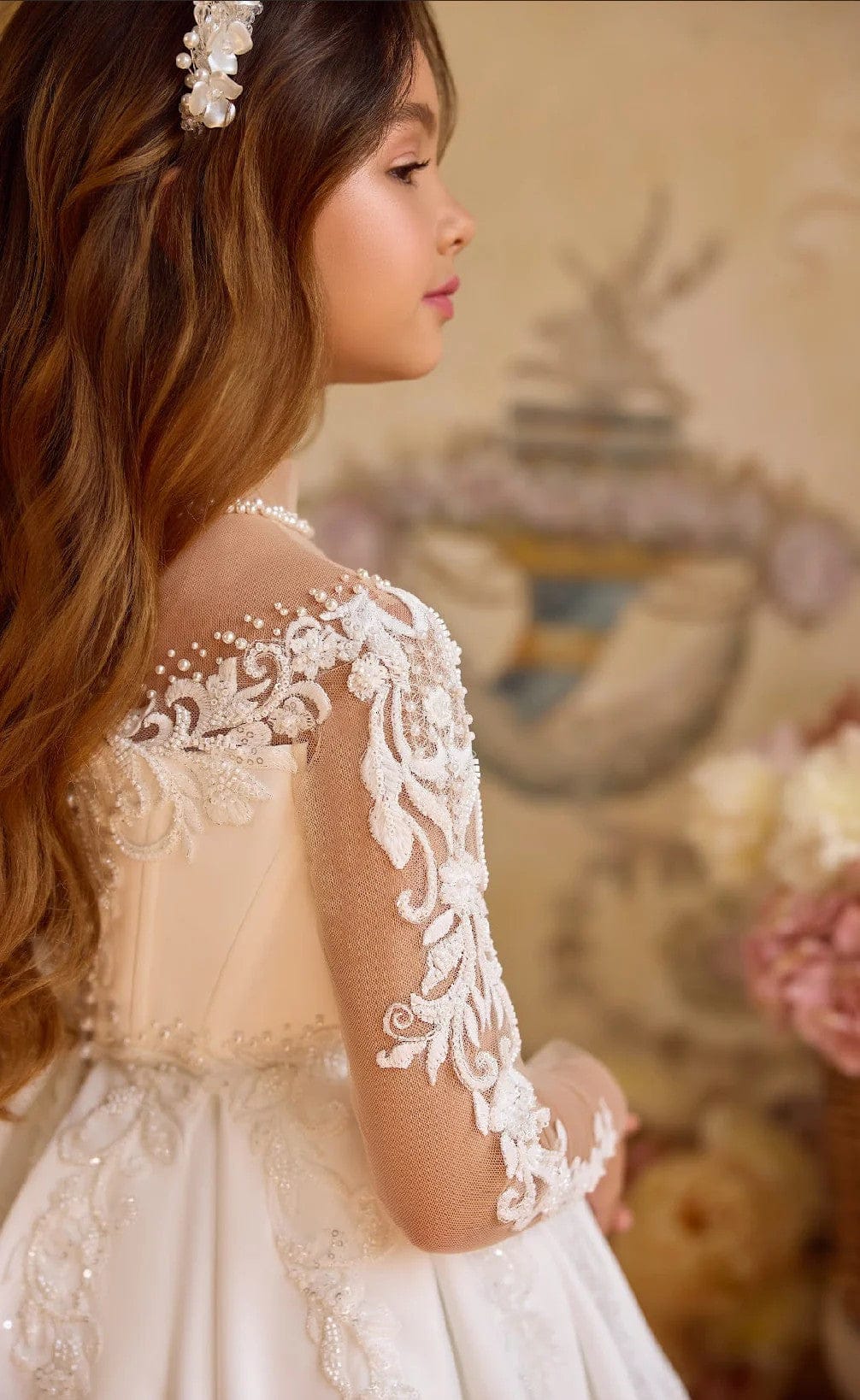 Sunnypetal Ivory Satin Long Sleeve Embroidered Lace Appliques Flower Girl Dress