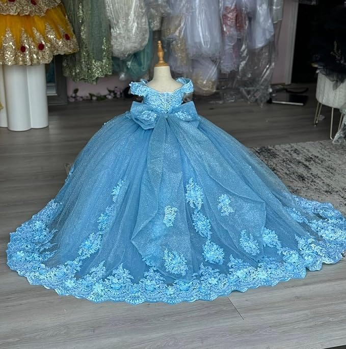 Sunnypetal Lace Appliqué 3D Flower Girl Dress with Bow for First Communion &amp; Pageant