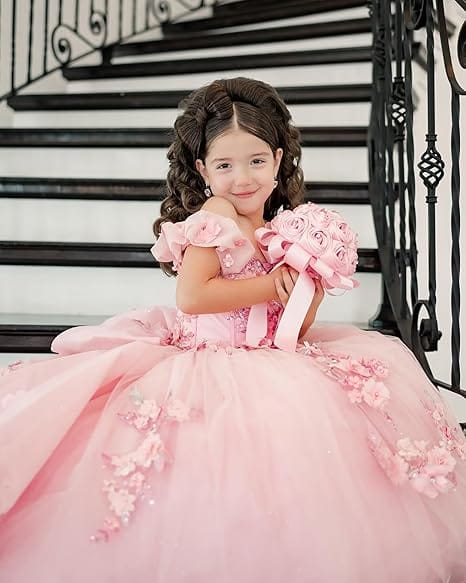 Sunnypetal Layered Tulle Off-Shoulder Flower Girl Pageant Dress with 3D Floral
