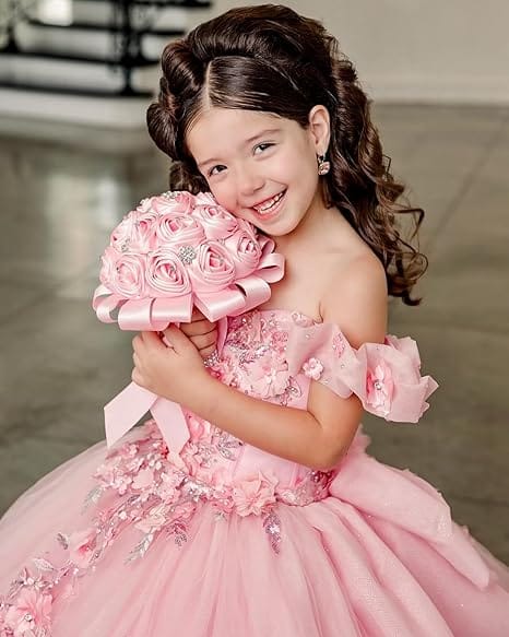 Sunnypetal Layered Tulle Off-Shoulder Flower Girl Pageant Dress with 3D Floral