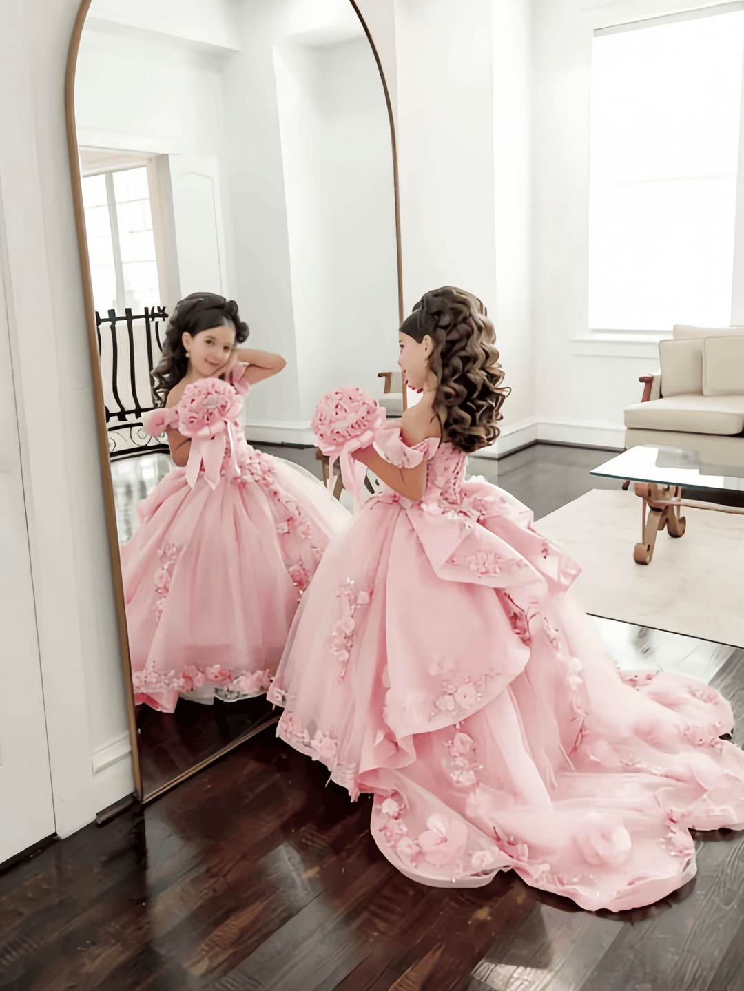 Sunnypetal Layered Tulle Off-Shoulder Flower Girl Pageant Dress with 3D Floral